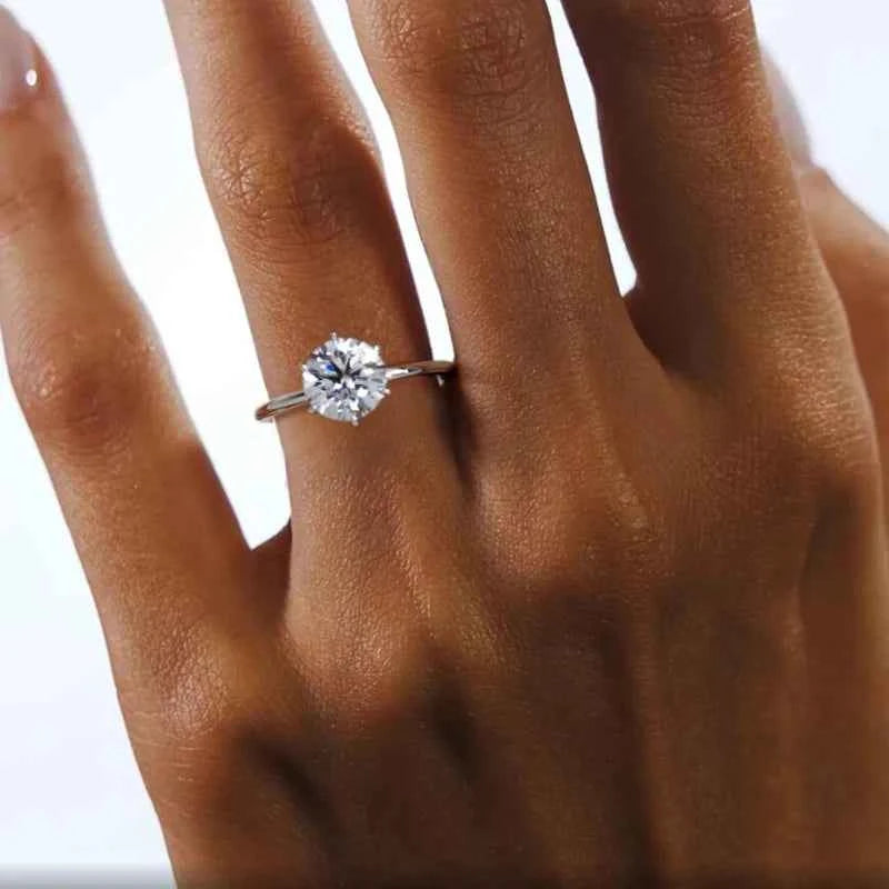 Moissanite Solitaire Ring – 925 Sterling Silver 0.5–2ct Round D Color Wedding & Engagement | Melisande