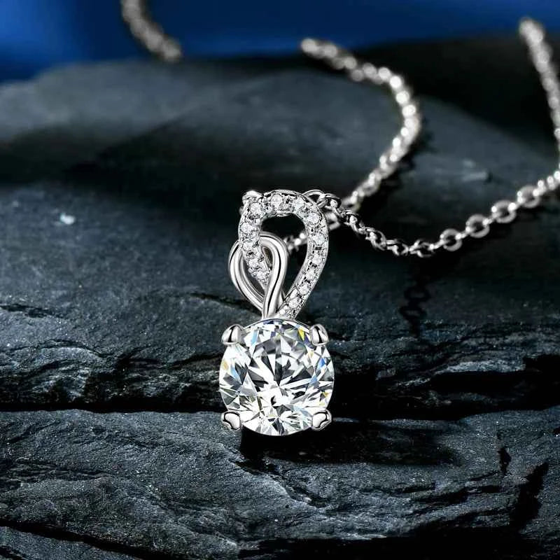 Anziw 2024 Trend 925 Sterling Silver Necklace Round 6.5mm 1CT Moissanite Heart Pendant for Women Wedding Engagement Jewelry Gift