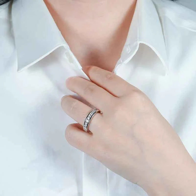 Moissanite Eternity Band Ring – 925 Sterling Silver 2.5mm Wedding & Engagement | Melisande