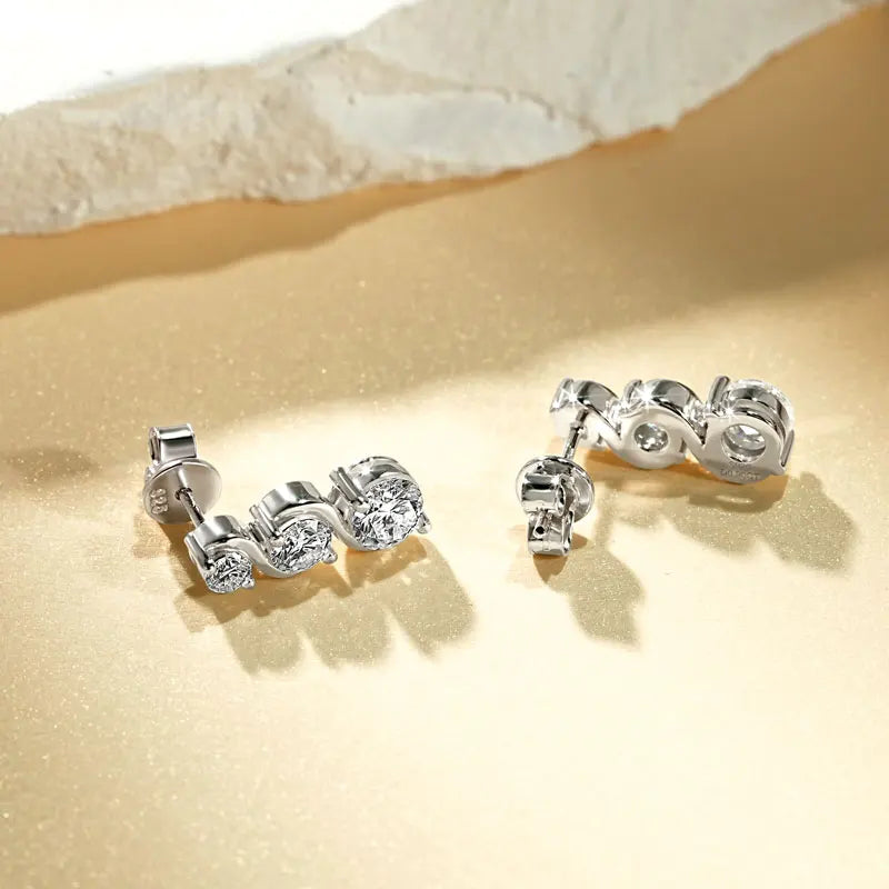 Moissanite Stud Earrings – 10K Solid Gold – D–E Color Stones (6–6.5mm / 0.8–1ct) – Classic Fine Jewelry | Melisande