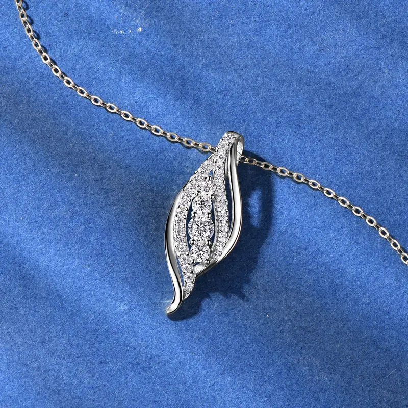 Moissanite Leaf Waterdrop Pendant Necklace, 925 Sterling Silver Adjustable Chain – Elegant Nature-Inspired Design – Melisande