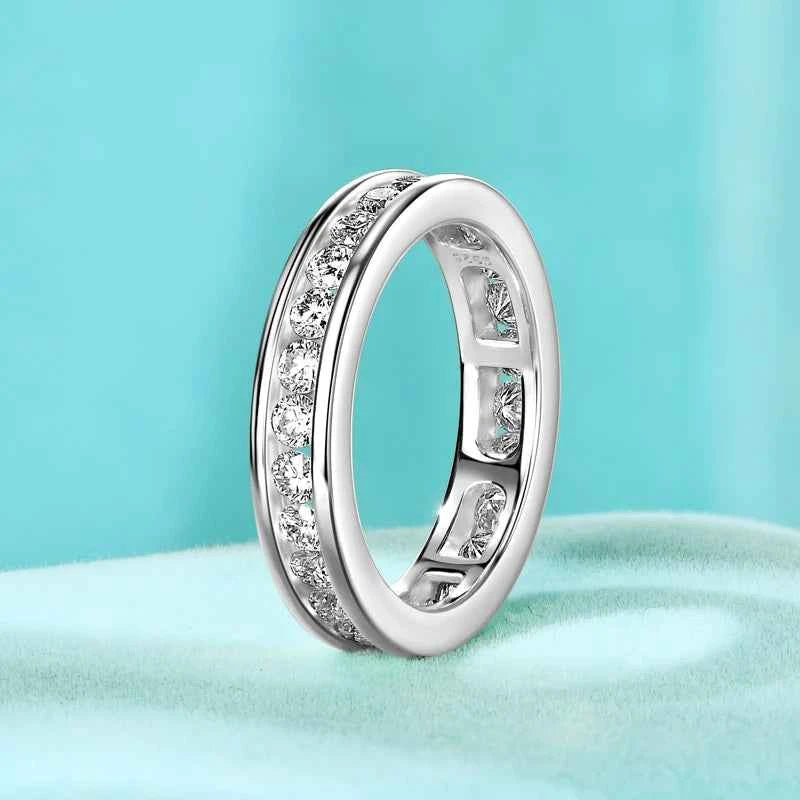 Moissanite Eternity Band Ring – 925 Sterling Silver 2.5mm Wedding & Engagement | Melisande