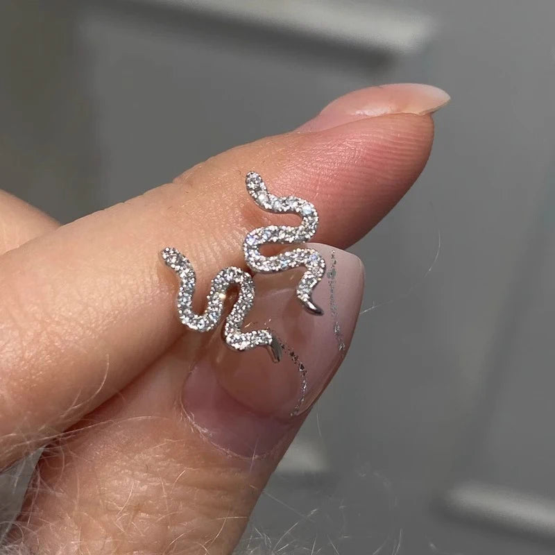 Snake Moissanite Earrings – 925 Sterling Silver D Color Unisex Stud Jewelry | Melisande