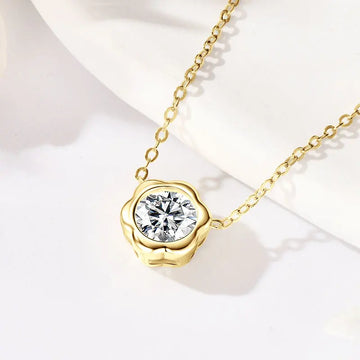 6.5mm 1.0ct Moissanite Petal Pendant Necklace, 925 Sterling Silver Adjustable Chain – Melisande
