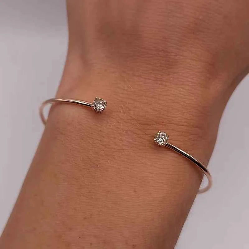 Moissanite Bangle Cuff – 925 Sterling Silver 0.5ct D VVS1 5mm | Melisande