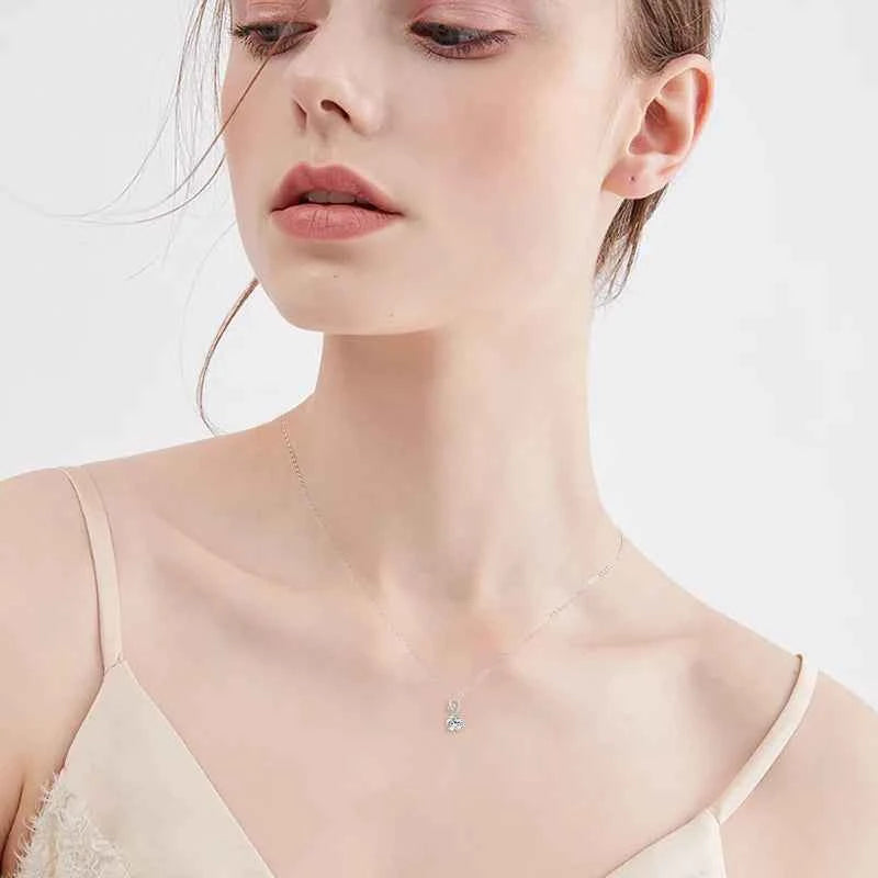 Anziw 2024 Trend 925 Sterling Silver Necklace Round 6.5mm 1CT Moissanite Heart Pendant for Women Wedding Engagement Jewelry Gift