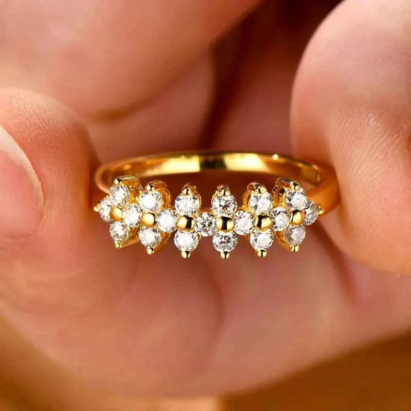 Moissanite Flower Eternity Ring – 925 Sterling Silver 2mm D Color Daily Wear Women’s Jewelry 2025 | Melisande